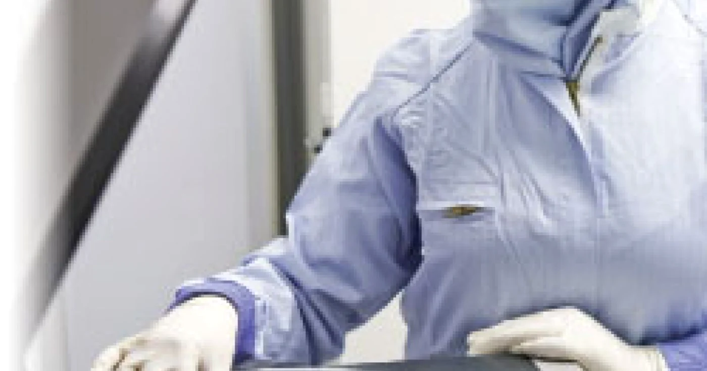 Celulele stem se depozitează în containere cu azot lichid