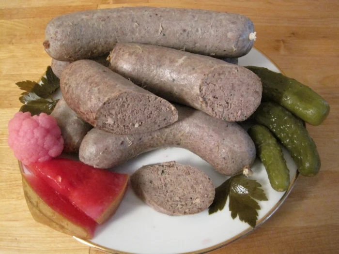 Caltaboşul şi murăturile conţin vitamine ce stimulează imunitatea