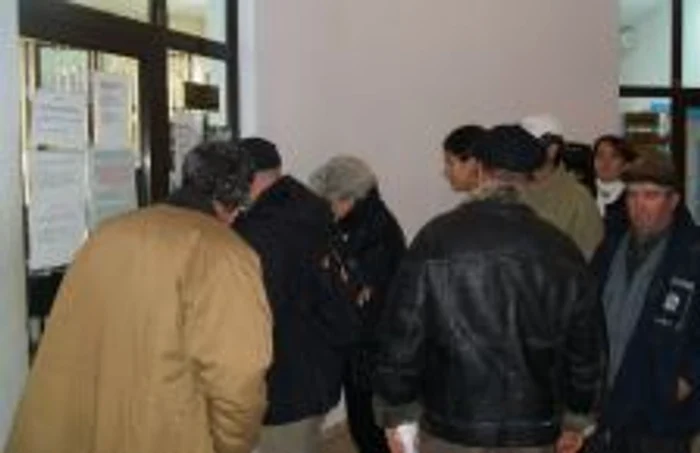 Focşănenii nu mai au bani să-şi achite datoriile