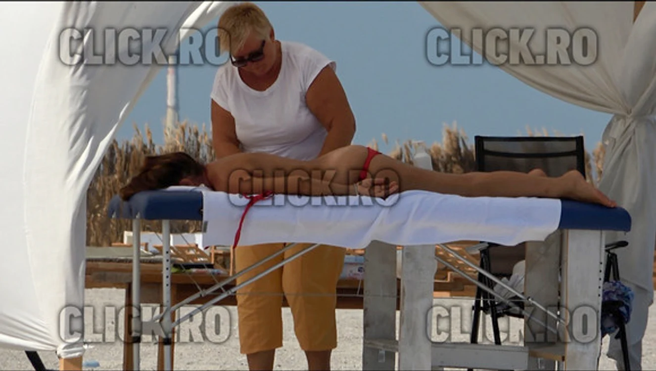 Miorița Videanu, surprinsă pe plaja din Mamaiafoto: BLITZ / Click!