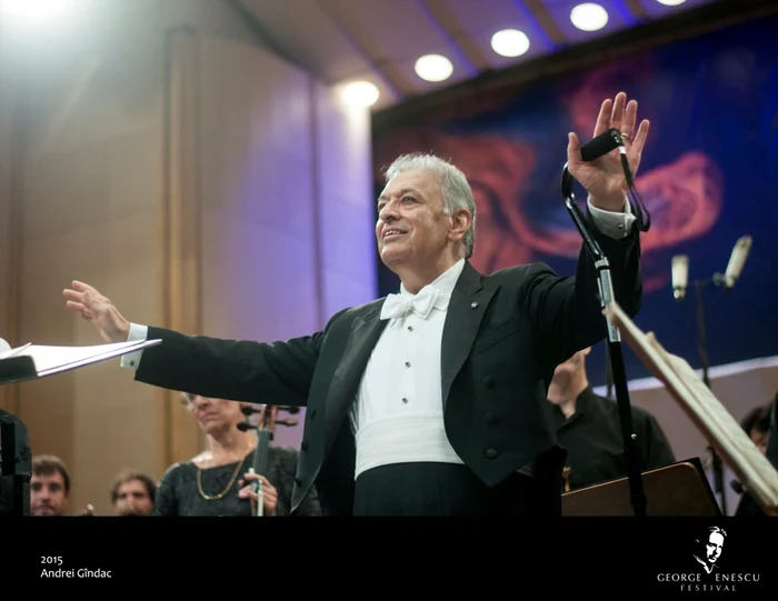 Enescu 22 – real şi virtual jpeg
