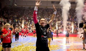 Cristina Neagu s-a retras din lumea handbalului FOTO: FB /Cristina Neagu