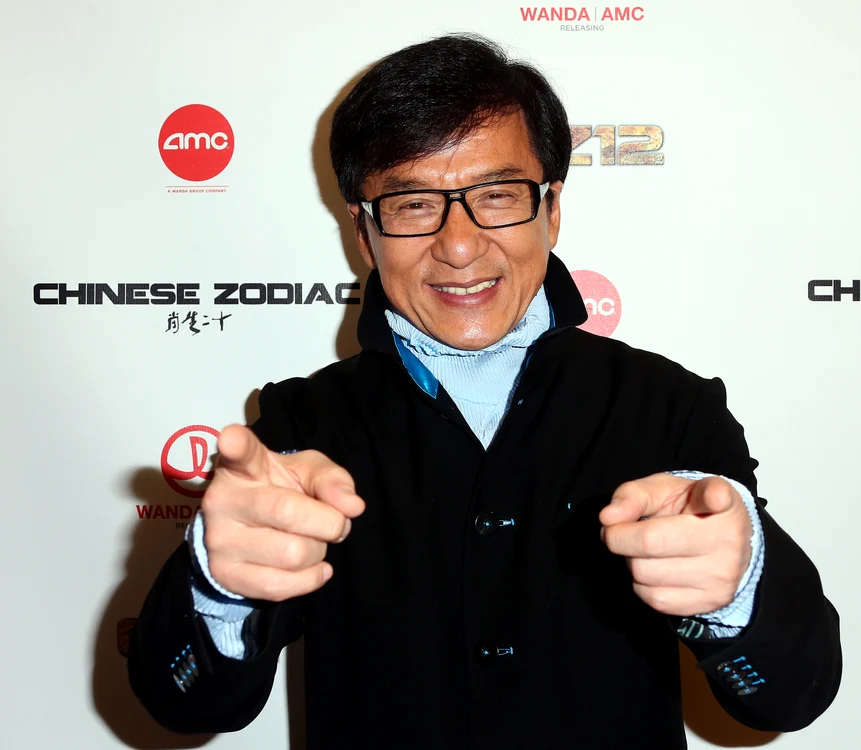 
    Jackie Chan a fost purtător de cuvânt al Comitetului Naţional Chinez Împotriva Drogurilor, în 2009, promovând educaţia antidrogfoto: Getty  