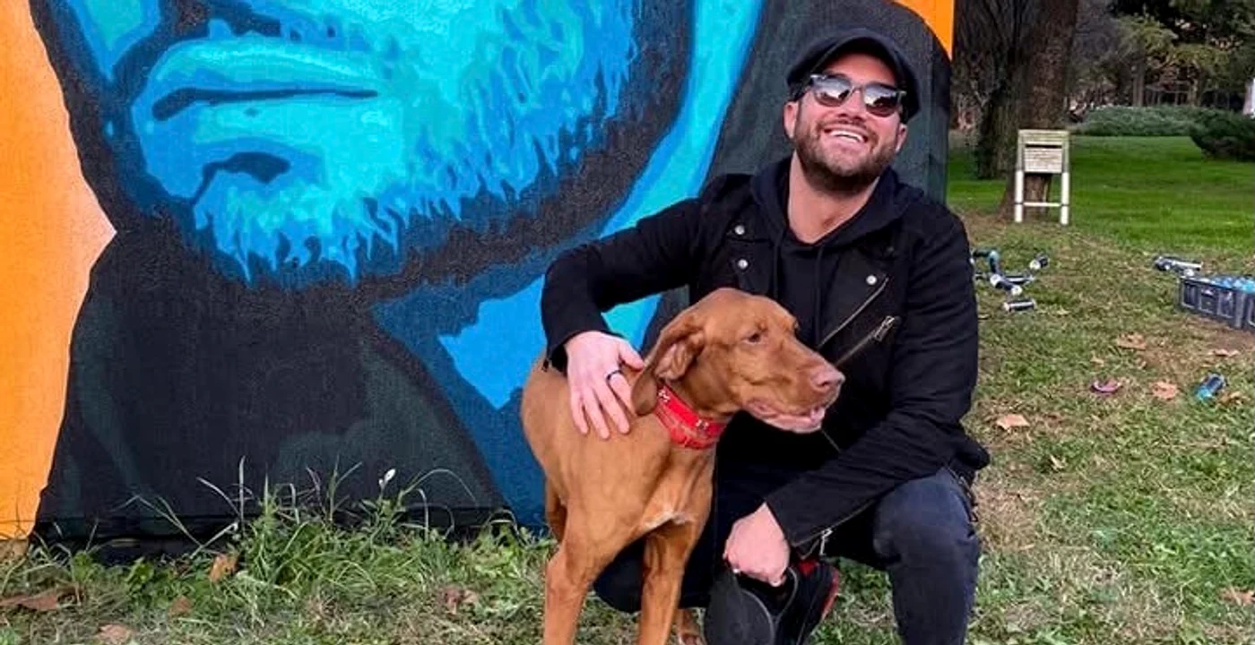 Mihai Bendeac și câinele său, Happy foto: Instagram 