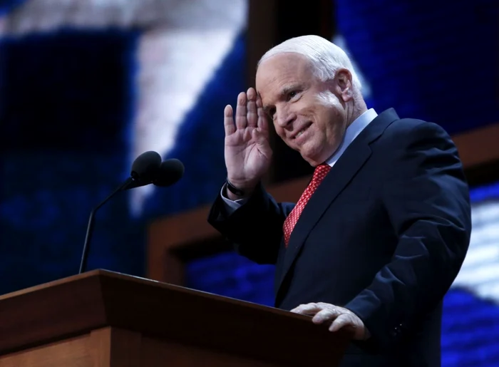 Senatorul John McCain