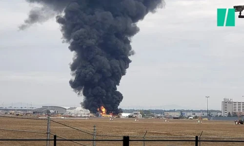 Un bombardier din timpul celui de al Doilea Război Mondial s a prăbușit pe un aeroport din SUA / VIDEO jpeg