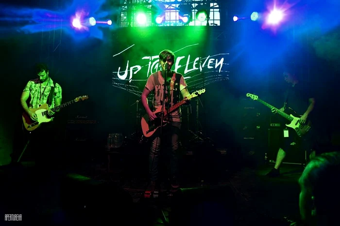 Up to Eleven, în concert