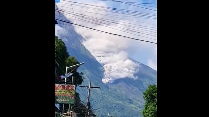 Vulcanul din Filipine Captură video