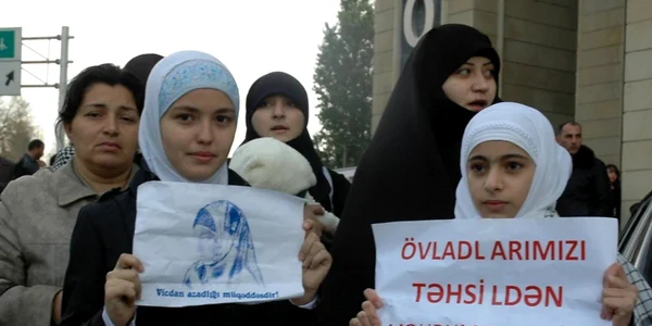 proteste hijab azerbaidjean jpg