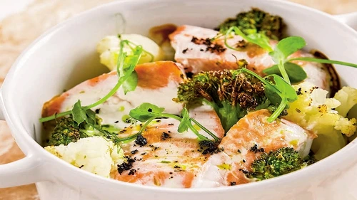 somon cu legume la abur jpg