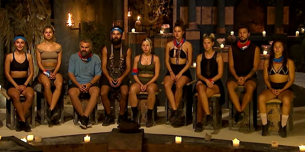 Survivor 9 concurenti png