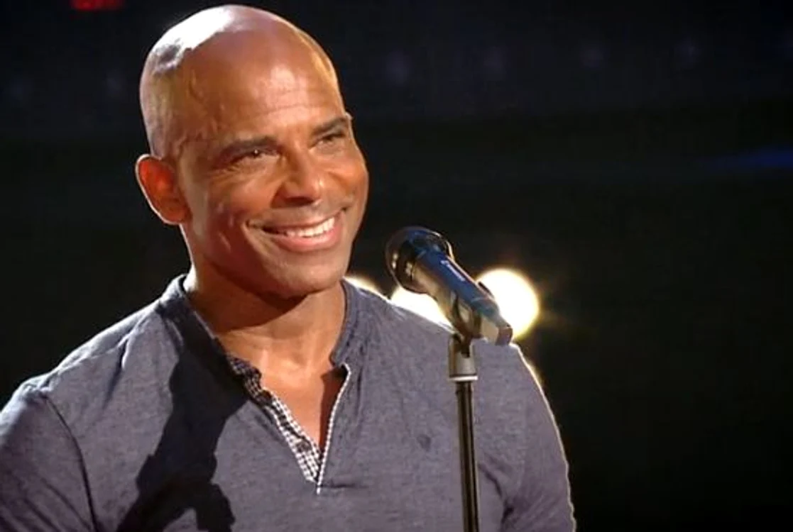 
    Howard Dell a trecut prin multe până a ajuns la Vocea RomânieiFoto: captură ProTv  