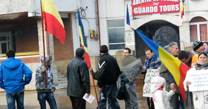 Protestele vor dura până pe 15 septembrie