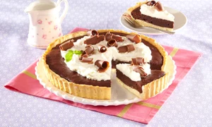 tarta cu ciocolata si frisca jpeg