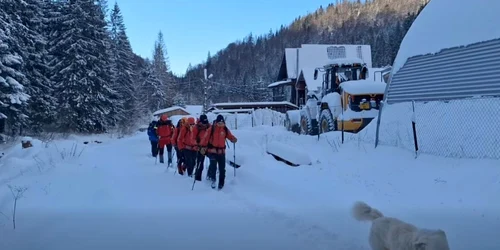 Salvamont Argeş misiune foto Facebook Salvamont Argeş jpg