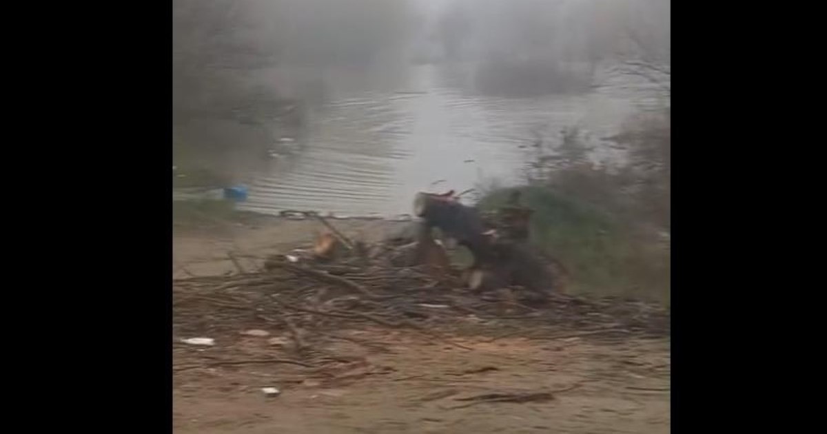 Poduri distruse de viitură în Călărași, după barajul Mihăilești.