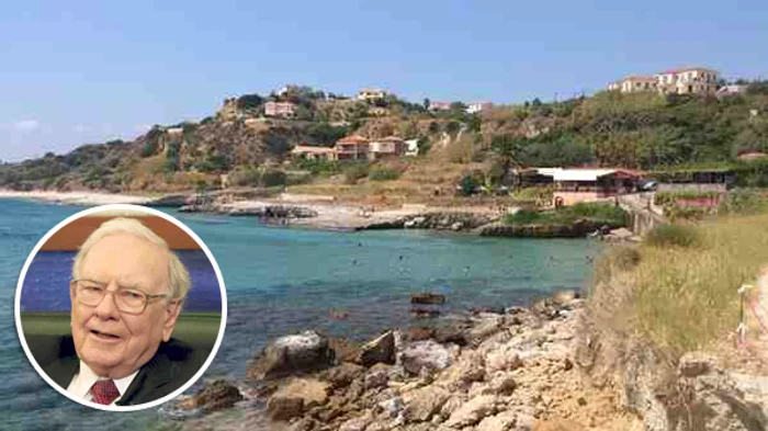 
    Warren Buffett a devenit proprietarul insulei Agios Thomas, în care ar vrea să investească pe parcursul următorilor aniFoto: AP  