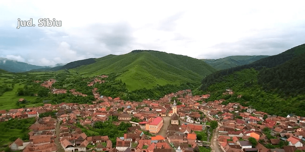 Rășinari, desemnat Comuna Comunelor din România. Titlul primit de așezarea din Sibiu vine după recunoașterea internațională