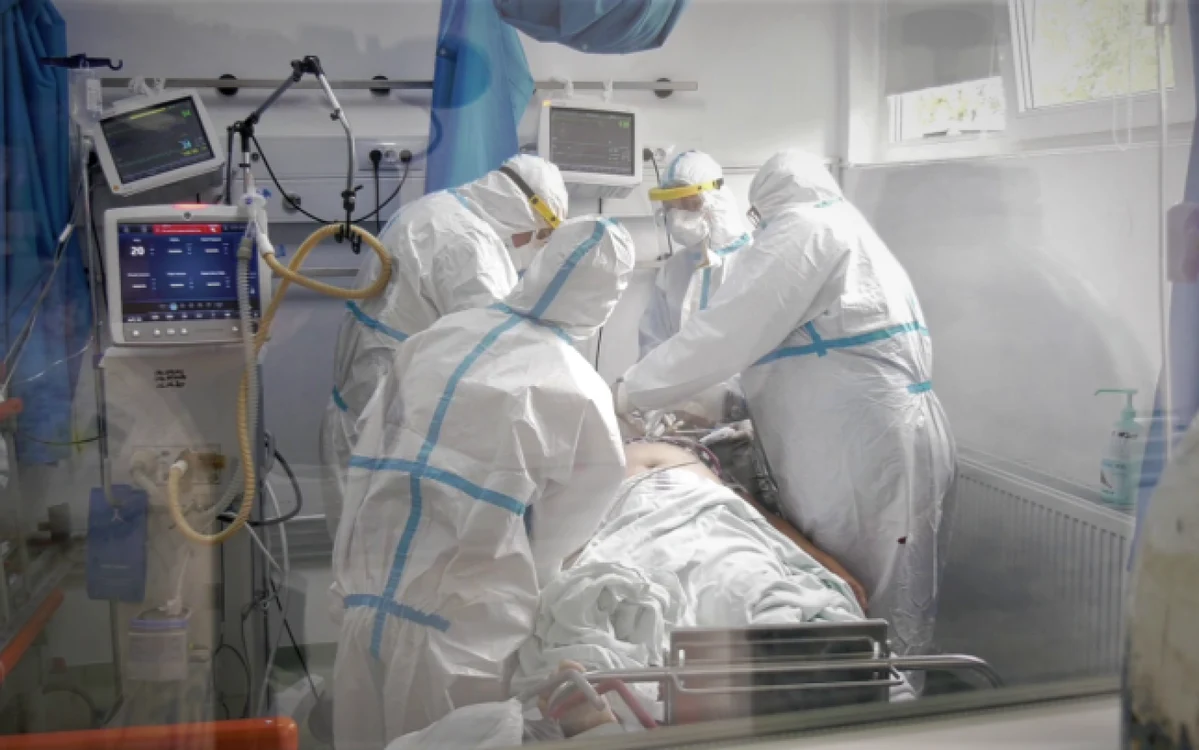 Pacienţii cu forme severe de COVID-19 sunt internaţi după evaluarea în ambulatoriu Foto: Arhivă