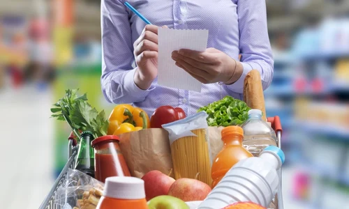 cumparaturi, foto shutterstock jpg