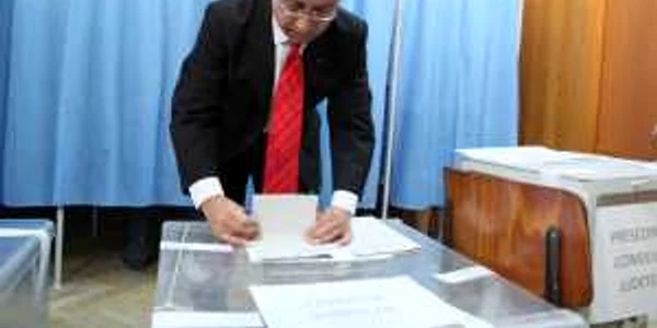 Tudor Ciuhodaru, candidat UNPR la Primăria Iaşi