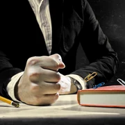 Profesor agresiv FOTO Shutterstock 