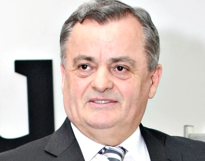 Neculai Onţanu,  primarul sectorului 2