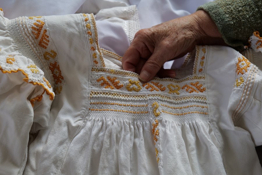 Emoția pregătirilor de Paște, în satul românesc de odinioară. „Fetele țineau secret, să nu vadă nimeni“