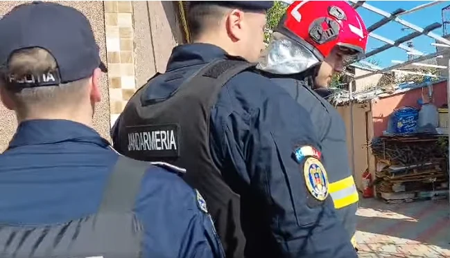 Fragmentele de dronă căzute în Galați vor fi detonate controlat. Se fac evacuări și pe traseul transpotării acestora