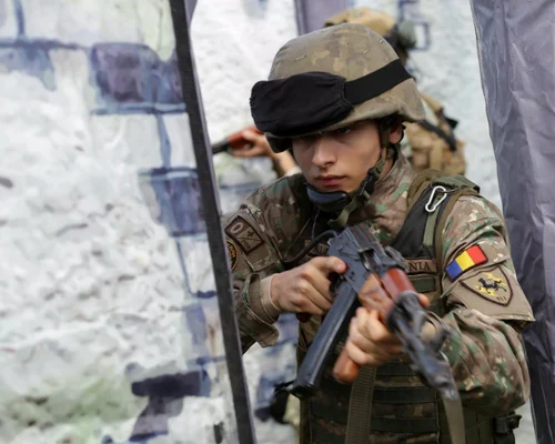 militari foto MApN jpg