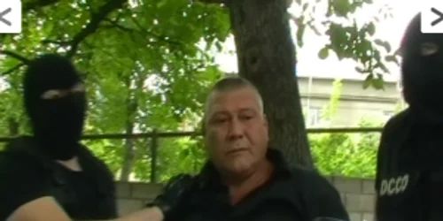 În timpul reţinerii