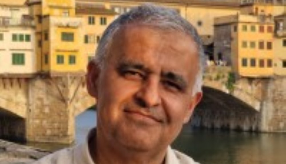 Cum se apără jurnalistul cu dublă cetăţenie, turcă şi română, la acuzaţia de „propagandă teroristă”