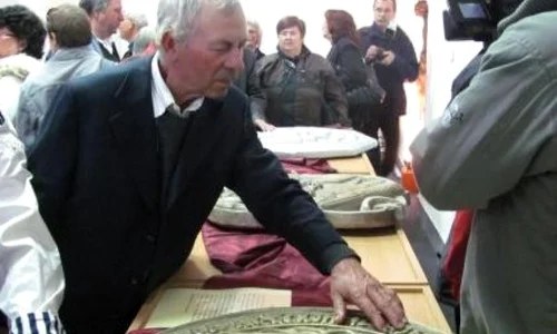 La Baia Mare s a deschis o expoziţie de istorie pentru nevăzători jpeg