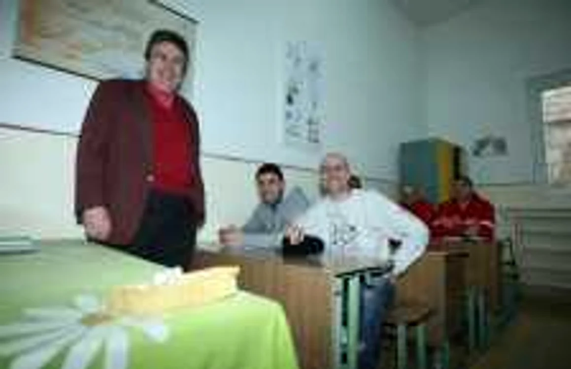 „Elevii” din Penitenciar ar putea avea în curând calculatoare! Foto: Bogdan Dimofte