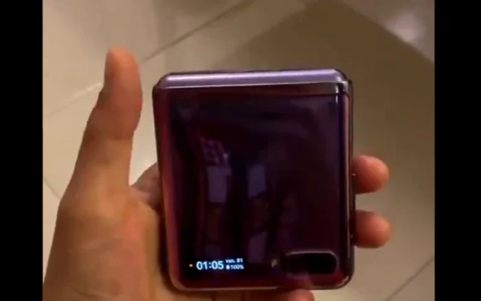 Samsung Galaxy Z Flip captura via Twitter