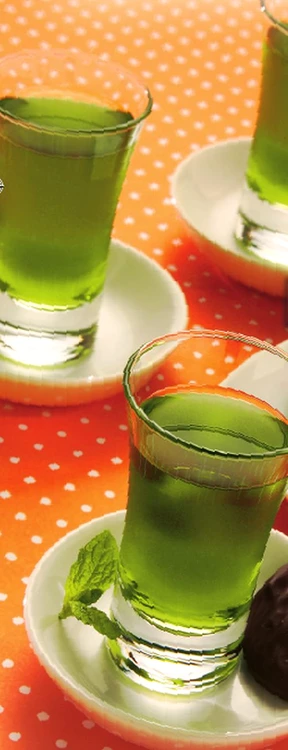 1365186853 0646lichior 20de 20menta jpeg