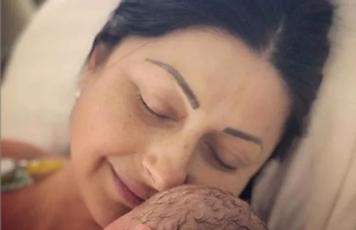 Gabriela Cristea a născut de curand a doua fetiță