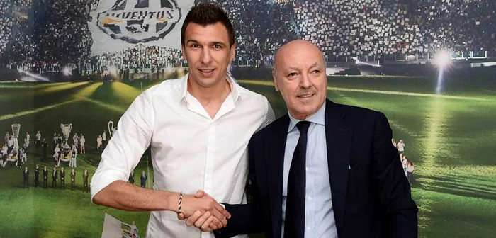 Mandzukici a semnat cu Juventus FOTO Sunt Iulian Anghel, editor Adevărul, şi consider că este penibil să specific sursele fotografiilor
