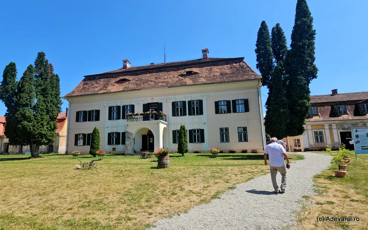 Palatul Brukenthal din Avrig. Foto: Daniel Guță. ADEVĂRUL