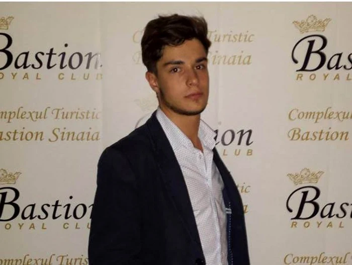 Alex Hogea, tânărul de 19 ani din Sinaia care a decedat pe un pat de spital din Viena, din cauza rănilor suferite în timpul incendiului din clubul Colectiv FOTO facebook