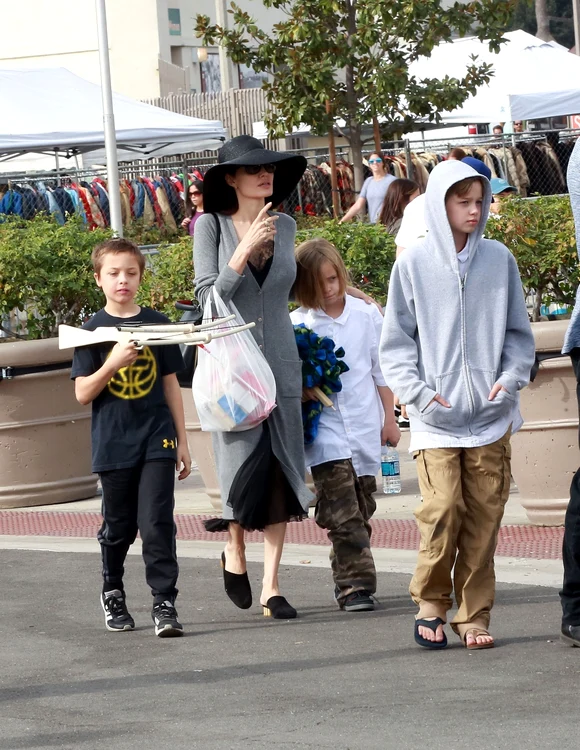 Angelina Jolie and her kids enjoy a day at the Rose Bowl Flea Market jpeg
