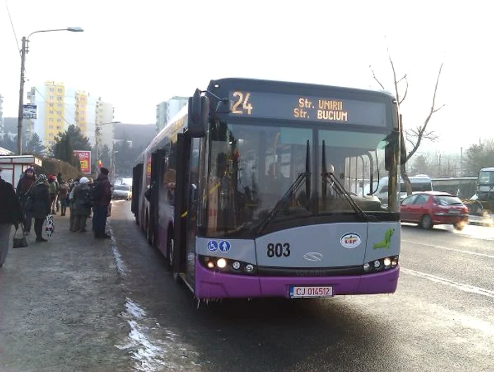 
    Clujenii care vor urca în autobuze trebuie să fie curați și să nu miroasă urâtFoto: Cluj24h  