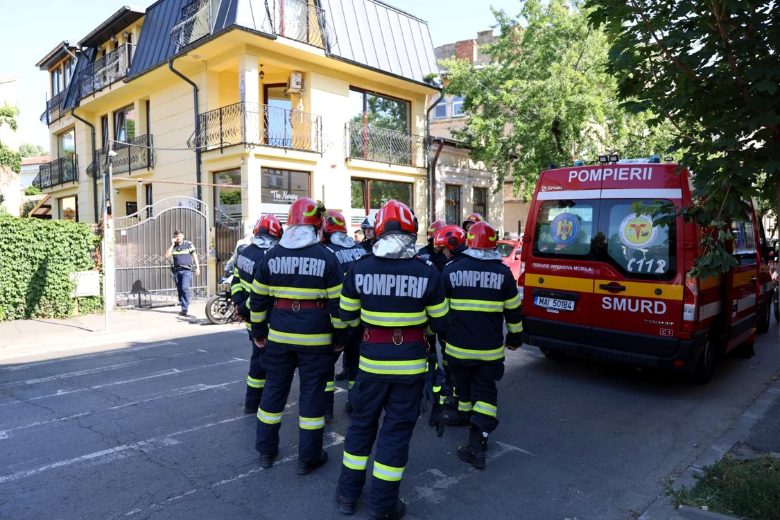 Salvatorii ISU au ajuns la grădiniță FOTO: ISU București