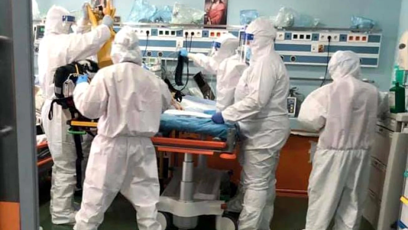 Spitalul Clinic de Urgență Sfântul Pantelimon din București este sub presiune din cauza bolnavilor COVID foto: Facebook/Ro Vaccinare