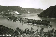 Insula Ada-Kaleh. Vedere generală. Carte poștală din 1943  (© iMAGO Romaniae) 