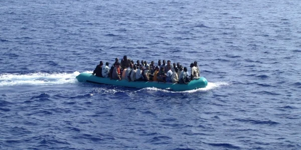migranti barca