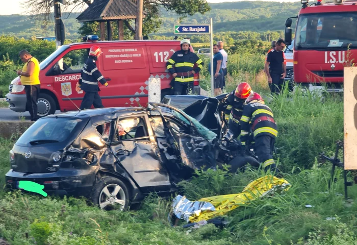 Accident feroviar mortal în Orlești Vâlcea Foto ISU Vâlcea  