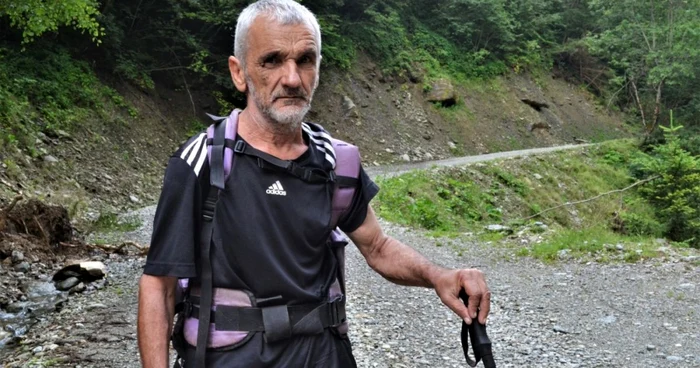 Ioan Ionescu drumetie spre cabana podragu din fagarasi