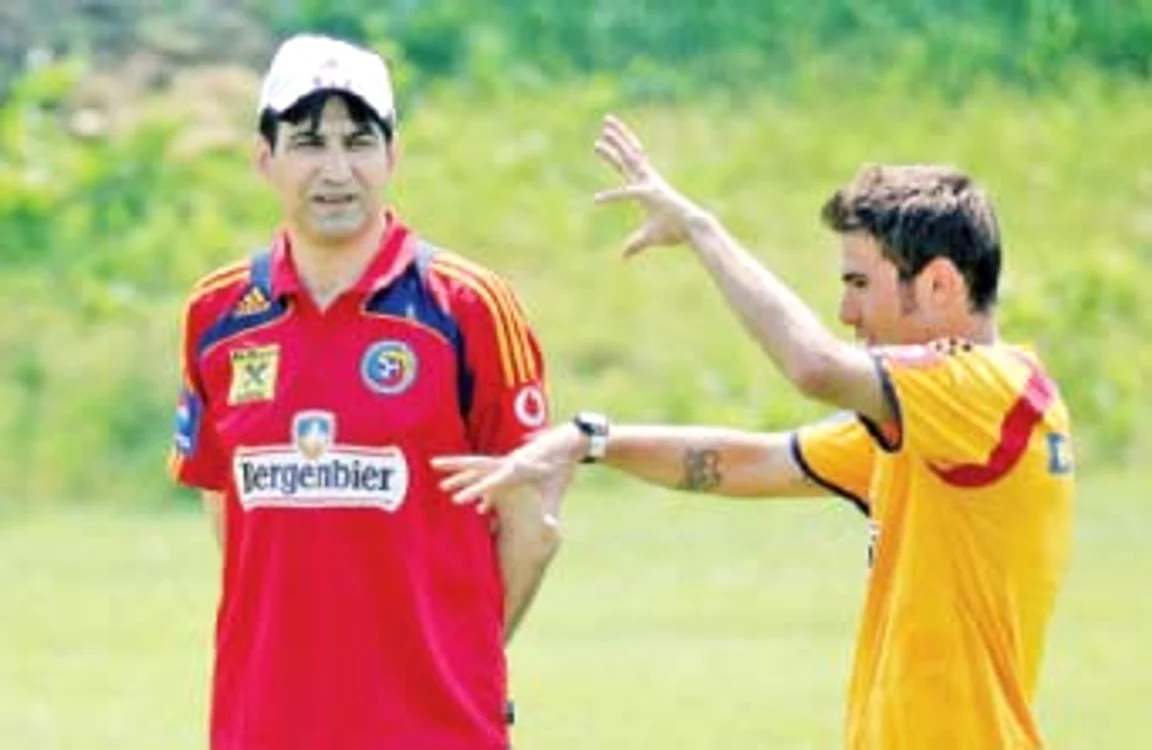 
    Piţurcă încă mai crede că  Mutu poate fi liderul de  care are nevoie naţionala  