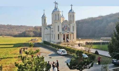 Colţ de rai: În leagănul ortodoxiei româneşti jpeg